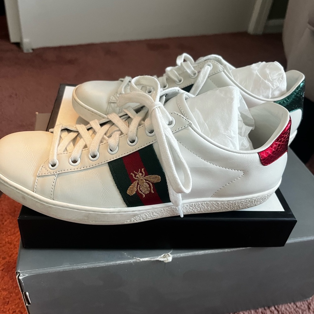Gucci Ace size 38